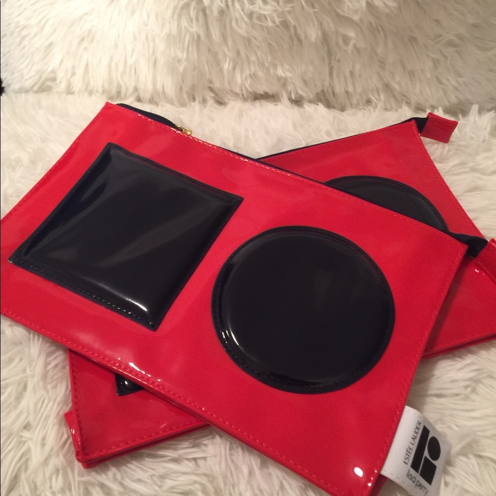 2 cosmetic bag